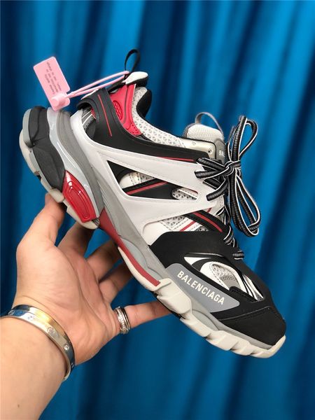 original 1: 1 luxury fashion platform men and women shoes wild vintage track3.0 running shoes casual sneakers 24, Black
original 1: 1 luxury fashion platform men and women shoes wild vintage track3.0 running shoes casual sneakers 24, Black