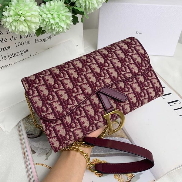 classic designer women's handbag wild diagonal cross shoulder bag new bag natural wind ladies bag gift d1123
classic designer women's handbag wild diagonal cross shoulder bag new bag natural wind ladies bag gift d1123