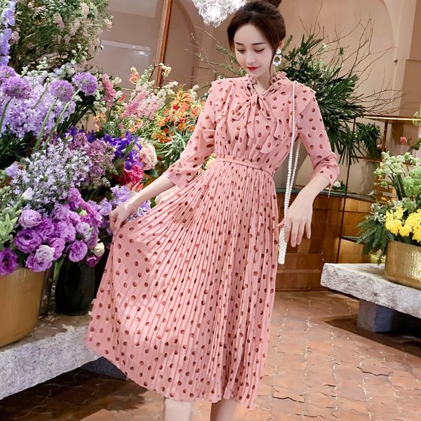 pink blue 2020 summer maternity chiffon dress mid-sleeved peter pan collar large size 2xl slim fairy polka dot long dress, White
pink blue 2020 summer maternity chiffon dress mid-sleeved peter pan collar large size 2xl slim fairy polka dot long dress, White