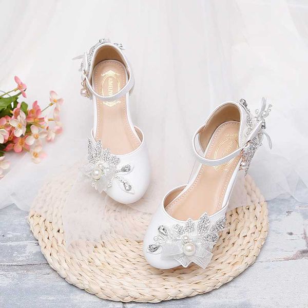 french crystal pearl children's sandals straight line chunky heel dance birthday princess wedding white flower children's shoes, Black;red
french crystal pearl children's sandals straight line chunky heel dance birthday princess wedding white flower children's shoes, Black;red
