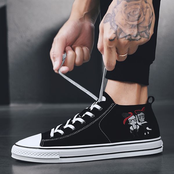 2019 new casual shoes men good quality leather shoes men fashion mens sneakers anti slip casual for youth, Black
2019 new casual shoes men good quality leather shoes men fashion mens sneakers anti slip casual for youth, Black