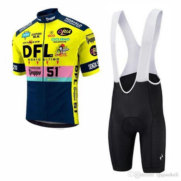 2020 morvelo team cycling short sleeves jersey bib shorts sets summer men 's comfortable wearable windproof outdoor sports jersey se, Black;blue
2020 morvelo team cycling short sleeves jersey bib shorts sets summer men 's comfortable wearable windproof outdoor sports jersey se, Black;blue