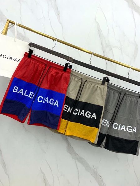europe summer couple shorts trousers new hip hop street brand pants mens loose tie contrast color stitching outdoor swimming beach shorts
europe summer couple shorts trousers new hip hop street brand pants mens loose tie contrast color stitching outdoor swimming beach shorts