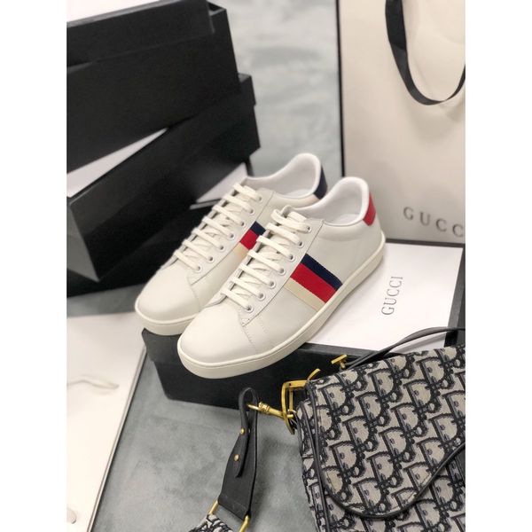 2020 new xo couple sports shoes luxury design daily casual sports shoes outdoor sports
2020 new xo couple sports shoes luxury design daily casual sports shoes outdoor sports