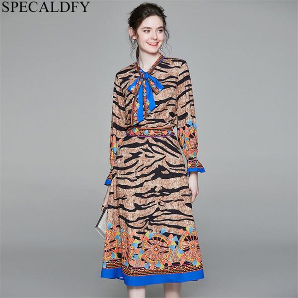 2020 spring summer two piece set women leopard vintage runway 2 piece skirt sets long sleeve blouse skirt suits, White
2020 spring summer two piece set women leopard vintage runway 2 piece skirt sets long sleeve blouse skirt suits, White