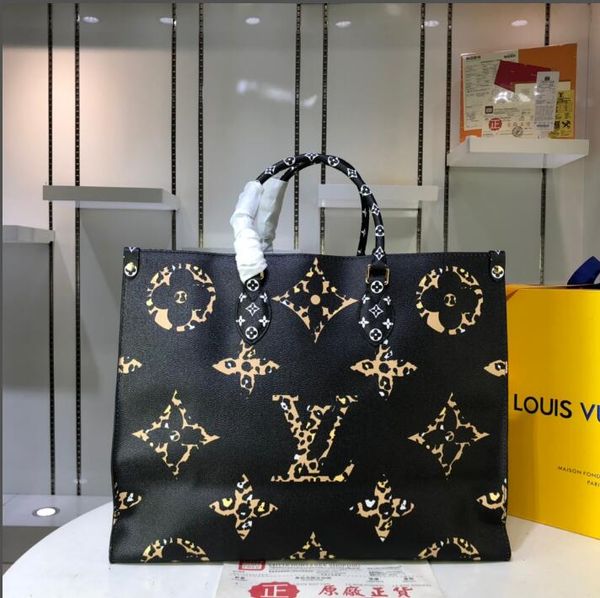 2019 wholesale price sell brand name fashion women genuine leather wristlet bag clutch chevron matelasse leather pouch
2019 wholesale price sell brand name fashion women genuine leather wristlet bag clutch chevron matelasse leather pouch