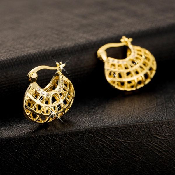 fashion- hollow out earring women yellow gold filled fashion jewelry flowers basket shaped unique hoop earrings, Golden;silver
fashion- hollow out earring women yellow gold filled fashion jewelry flowers basket shaped unique hoop earrings, Golden;silver