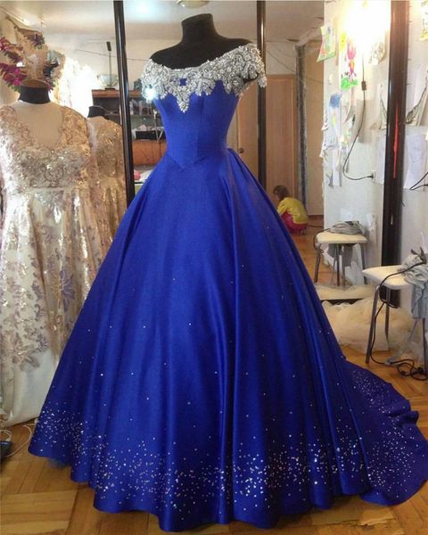 2019 new elegant crystal appliques satin a-line quinceanera dresses plus size sweet 16 dresses debutante 15 year formal party dress bq197, Blue;red
2019 new elegant crystal appliques satin a-line quinceanera dresses plus size sweet 16 dresses debutante 15 year formal party dress bq197, Blue;red