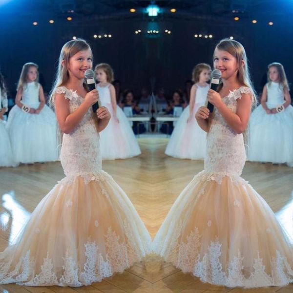 charming champagne lace girls pageant dresses cap sleeves v neck mermaid flower girls dress christmas party gowns, White;red
charming champagne lace girls pageant dresses cap sleeves v neck mermaid flower girls dress christmas party gowns, White;red