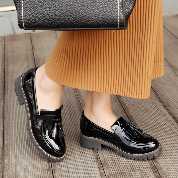 teahoo classic patent leather oxford shoes for women spring soft leather oxfords flat shoes women casual slip on woman, Black
teahoo classic patent leather oxford shoes for women spring soft leather oxfords flat shoes women casual slip on woman, Black
