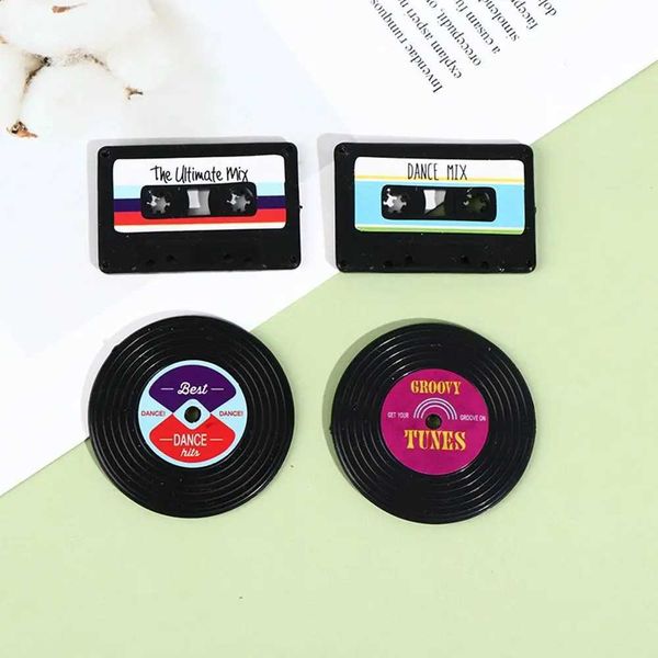 Nostalgic Cassette Record Fridge 4Pcs/Set Magnet Cute Souvenir Gifts Home Refrigerators Decor Magnetic Sticker Toy Home Decor N260907