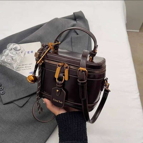 Retro Trendy Handbags Women Autumn and Winter Shoulder — compare prices at CompareOffers