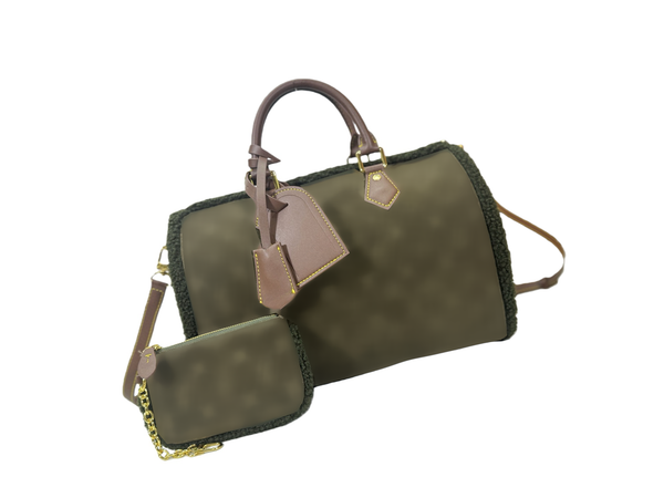 Chic & Versatile Le… - image