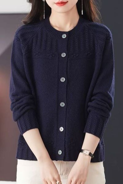 Plus Size Women's S…