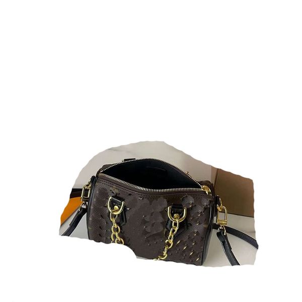 pillow bag chest bag Denim denim carryall medium handbag Chic Luxury Designer Handbags Leather Shoulder Cosmetic Bags Crossbody Clutch Bag, Brown
pillow bag chest bag Denim denim carryall medium handbag Chic Luxury Designer Handbags Leather Shoulder Cosmetic Bags Crossbody Clutch Bag, Brown