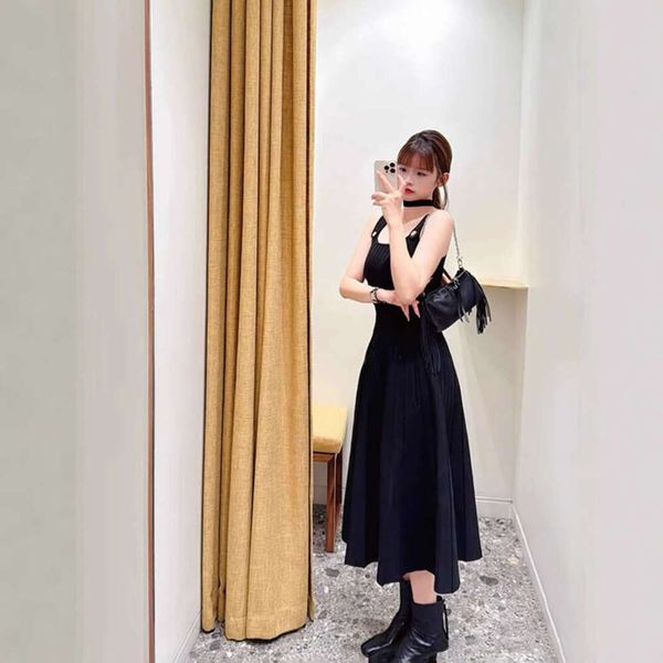 2026 Spring New French Elegant Black M19 U-Neck Pleated Waist Slim Vest Dress for Women