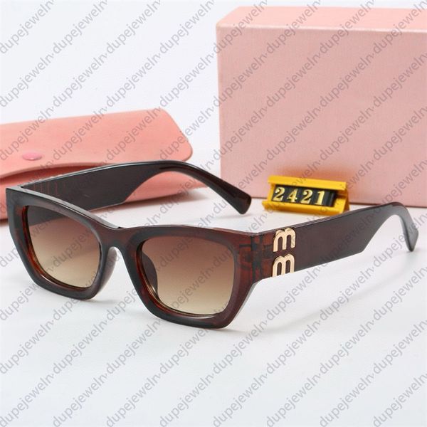 sunglasses designer women cat eye Fashion New sun glasses Euro american trend glasses UV400 goggles MIuIuu Sunglasses Woman Cat Eye Ladies Lady Eyewears
sunglasses designer women cat eye Fashion New sun glasses Euro american trend glasses UV400 goggles MIuIuu Sunglasses Woman Cat Eye Ladies Lady Eyewears