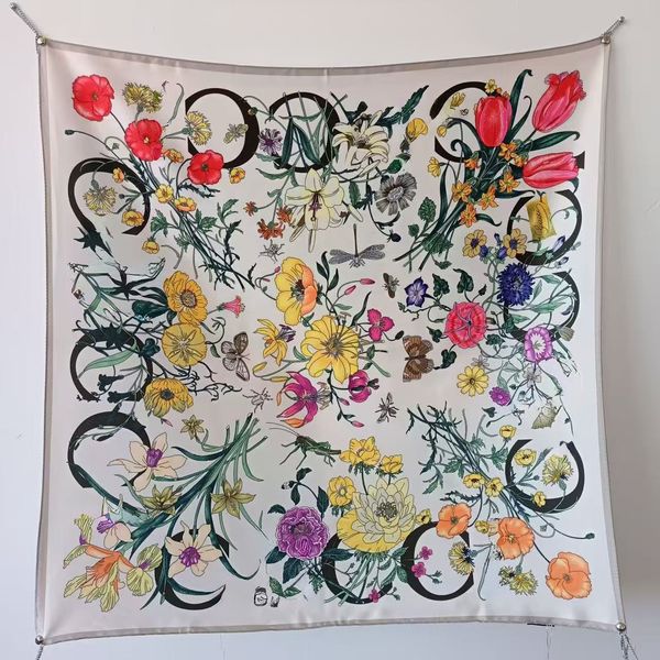 Women luxury Scarf Silks In the Spring Summer 2025 collection vibrant silk accessories Headband Multicolor print silk size 90*90cm Daily Outfit
Women luxury Scarf Silks In the Spring Summer 2025 collection vibrant silk accessories Headband Multicolor print silk size 90*90cm Daily Outfit