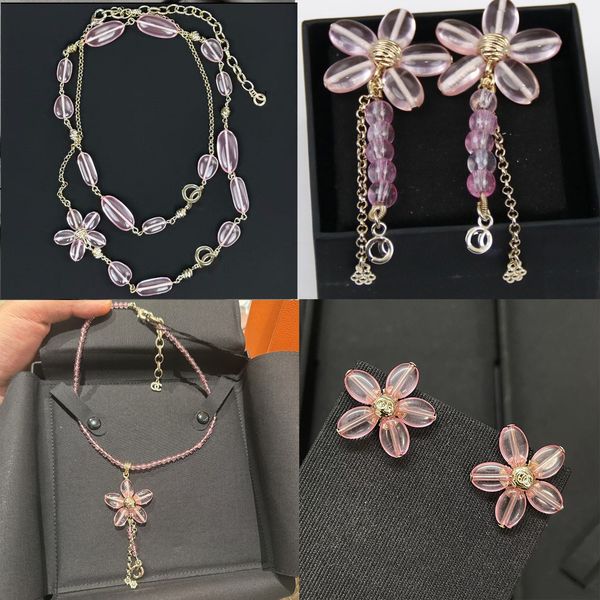 Luxury Necklace Designer Necklace Ladies Pendant necklace earrings Diamond Charm Elegant Fashion Trendy Jewelry Wedding Gif Good
Luxury Necklace Designer Necklace Ladies Pendant necklace earrings Diamond Charm Elegant Fashion Trendy Jewelry Wedding Gif Good