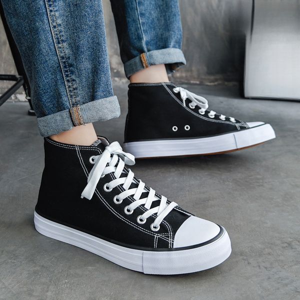 High Top Breathable Canvas Sports Shoes