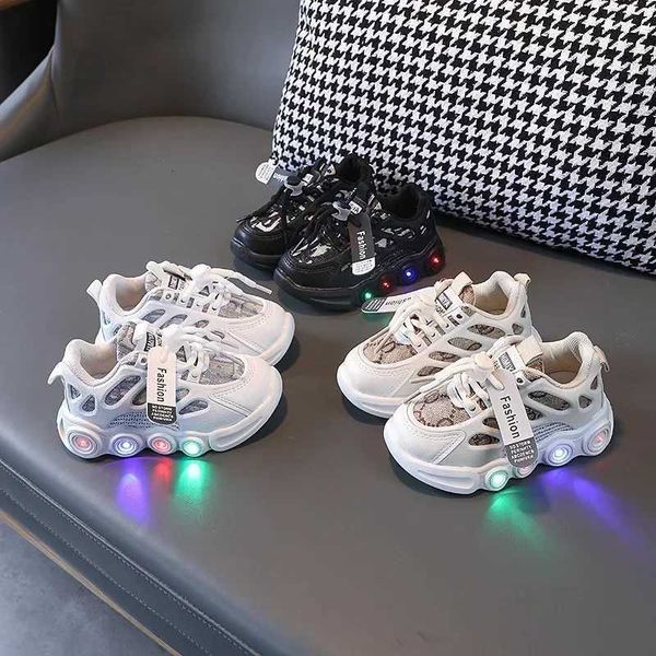 Girls LED Luminous Sneakers Breathable Casual Walking Shoes For Baby Toddlerst2…