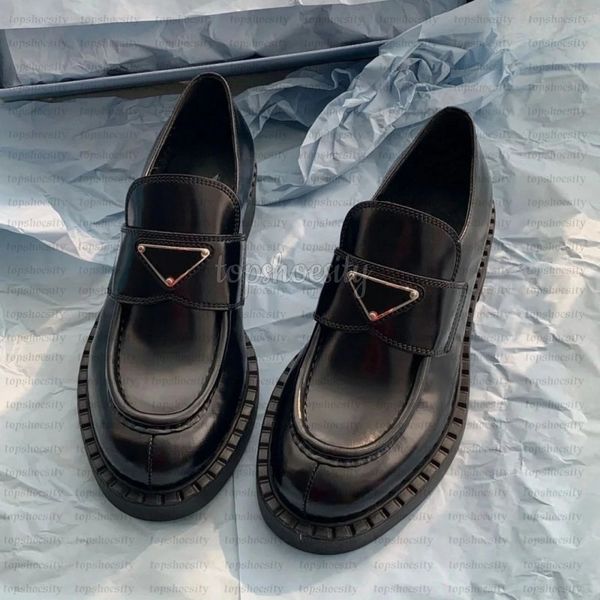 Designer loafers men loafers Oxford loafers Monolith Brushed Leather loafers Classic Triangle Patent loafers Women's loafers Dress shoes Chunky Sneakers