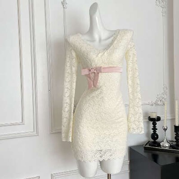 French ladies' elegant color blocked lace cross V-neck long sleeved c10 dress suitable for women's slim fit dress