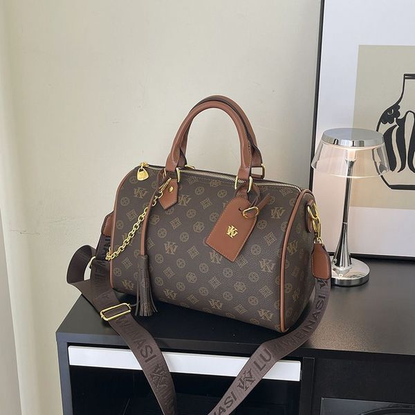 2026 WKwk Crossbody Bag For Women Made Of Leather Luxury Brand Handbag By Famous Designer Classic Popular Spacious