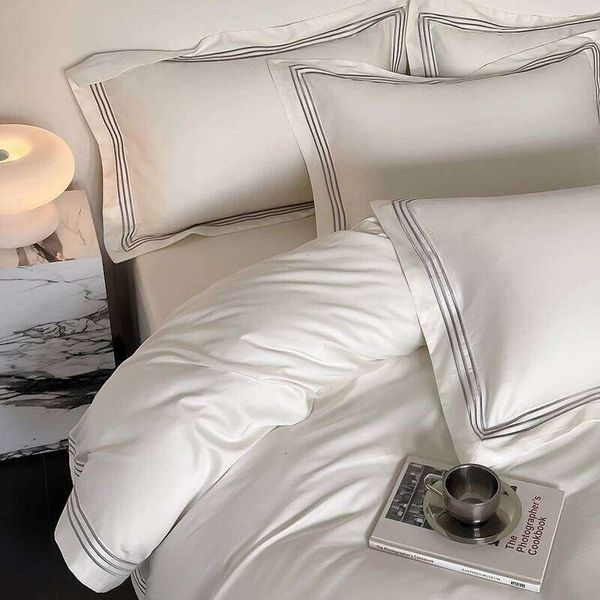 1000TC Egyptian Cotton Solid Color Hotel Style Embroidery B…