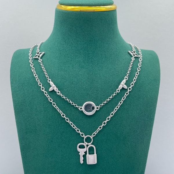 Designer Necklace Luxury Clover Letter Pendant Necklace Gold Plated Chains Necklace For Women Men Party Designer Jewelry Gift
Designer Necklace Luxury Clover Letter Pendant Necklace Gold Plated Chains Necklace For Women Men Party Designer Jewelry Gift