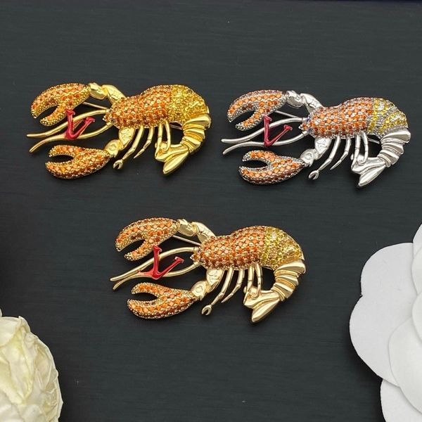 Classic Luxury Letter Brooch Designer Diamond Brand Brooches Gold Plated For Women Charm Wedding Gift Party Jewelry Accessorie
Classic Luxury Letter Brooch Designer Diamond Brand Brooches Gold Plated For Women Charm Wedding Gift Party Jewelry Accessorie