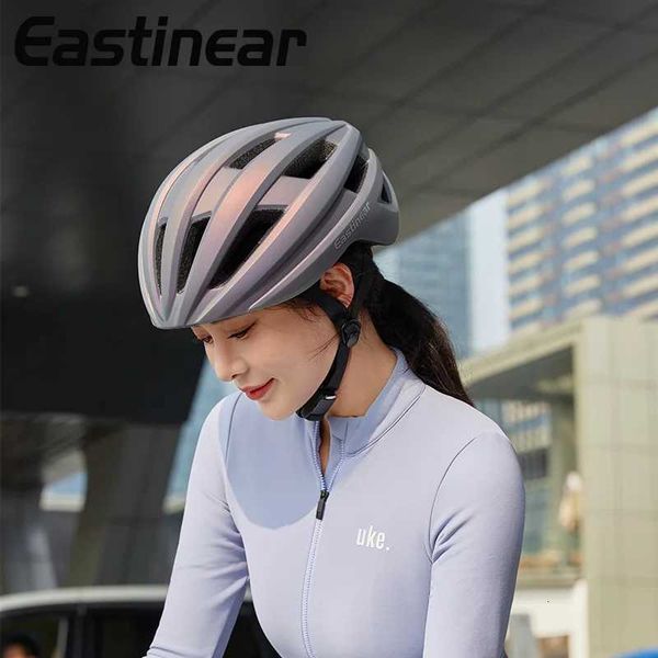 Eastinear Cycling Helmet Bicycle Road Mountain Bike Men and Women New Pneumatic Sports Commuting Safety Breathable Equipment H260319
