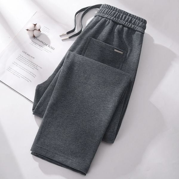 Dark gray women's spring and autumn straight-leg pants, new casual fleece-lined sweatpants, pure cotton long pants for mothers