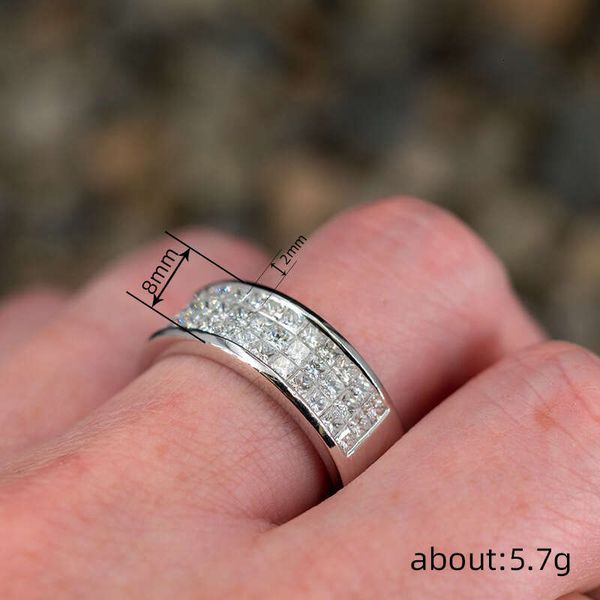 Qixi Proposal Simple Personalized Women Inlaid with Moissanite Classic Ring for Engagement and Wedding Occasions