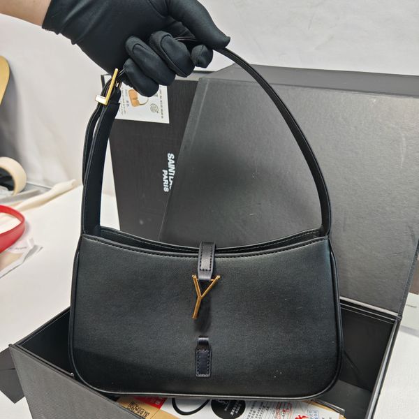 Designer Bag with Box Shoulder Bag Elegant Crossbody Hobo Bag Luxury Envelope Wallet Metal Chain Classic Casual Leather Popular styles High quality Caviar 10A, #11
Designer Bag with Box Shoulder Bag Elegant Crossbody Hobo Bag Luxury Envelope Wallet Metal Chain Classic Casual Leather Popular styles High quality Caviar 10A, #11