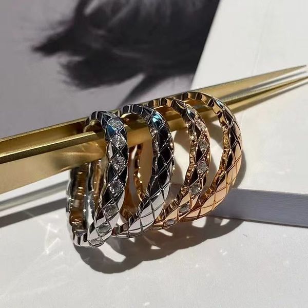 Top V gold ring designer rings unlimited love ring designer jewelry with box diamond ring engagement wedding ring nail accessories couple Rings friend jewelry gifts