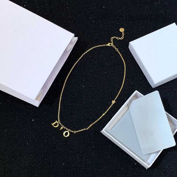 Pendant Necklaces Diamond chain Letter Necklace 18K Designer Necklace Elegant Lady titanium Steel High end Fashion Casual Pendant Necklaces Stainless designer EE