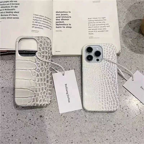 Gradient Crocodile Glossy Phone Case for iPhone 17/16/15/14/13/12/11 Pro Max & Plus Series - Luxury HD Cover 26Y0515