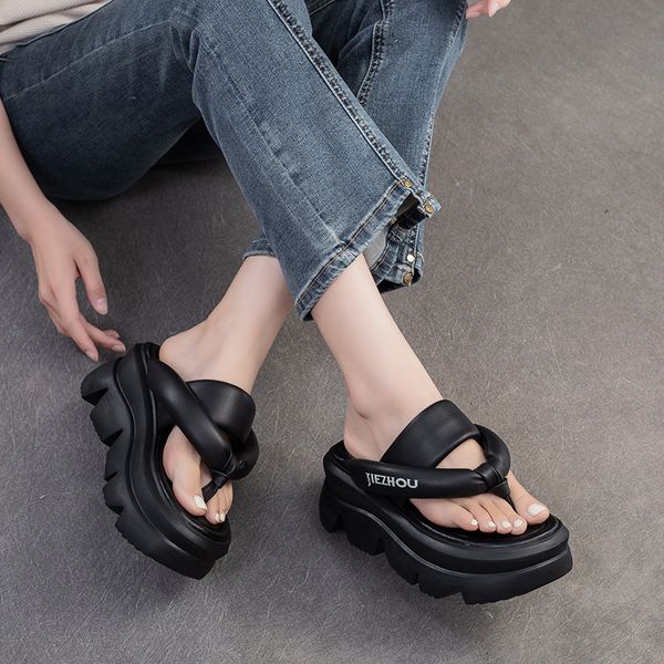 H118 Summer Ready Shearling-Lined Sandals: Versatile And Comfy Outdoor Flats