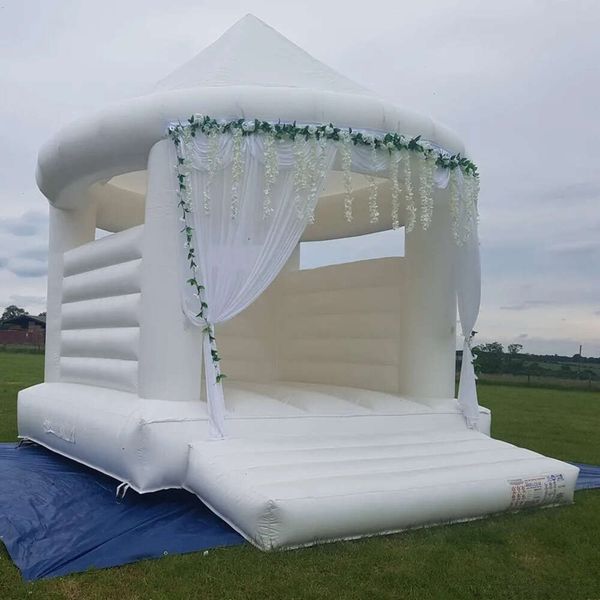 wholesale Inflatable Bouncer For Rental Business Wholesale Durable Inflatable Wedding Bounce House Jumping Trampoline With Conical Roof For Wedding/