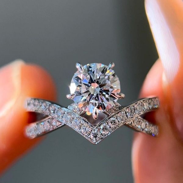 Rings Designer Ring For Women Wedding rings man engagement 925 Sterling Silver Moissanite for Women Crown Index Finger Ring V-shaped Proposal Couple Matching Rings
