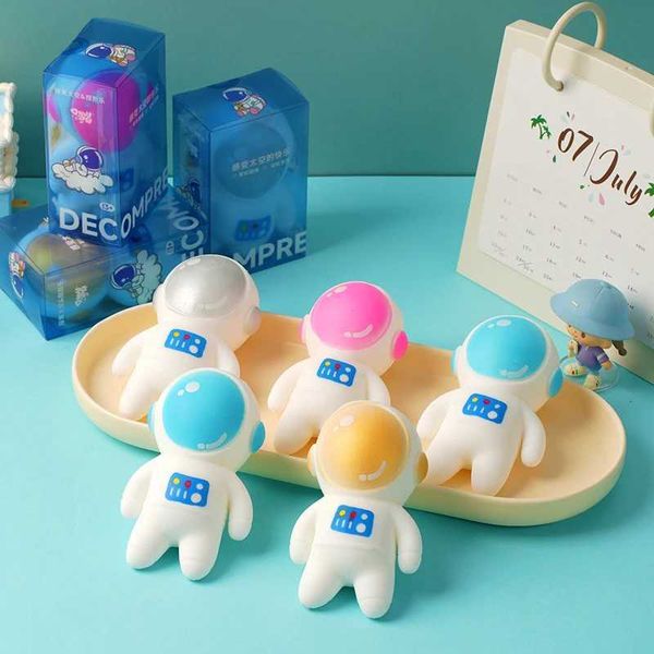 Space Man Squishy Tabas Astronaut Squeeze Fidget Toy Stress Ball Pinch Anti-stress Squishy Toys For Birthday Gifts Party Favors L26630