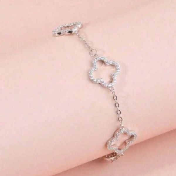 Silver Plated Hollow Inlaid Dainty Shiny Zircon Flower Adjustable Chain Fashion Jewelry for Women BirtHDay Gift L260701