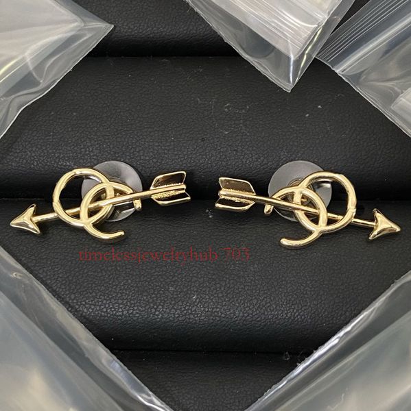 Designer Jewelry cc earrings double C letter pearl — compare prices at CompareOffers