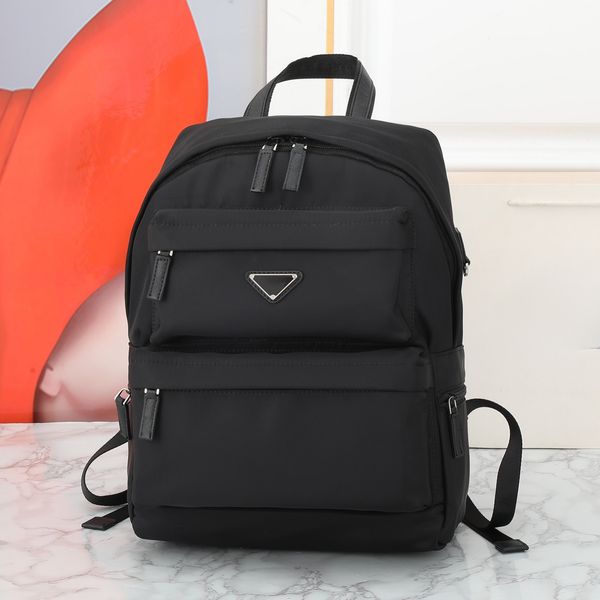Designer Backpacks Chest bag Men's Women Classic Bags Crossbody Unisex Backpacks Canvas School Bag Travel Climb Handbags Fashionable Knapsack Back Pack