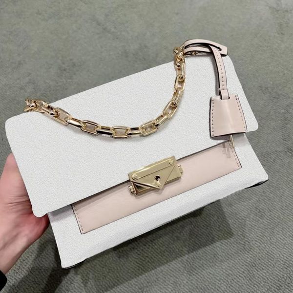 Free Shipping Elegant And Stylish New Design Print Chain Sq…