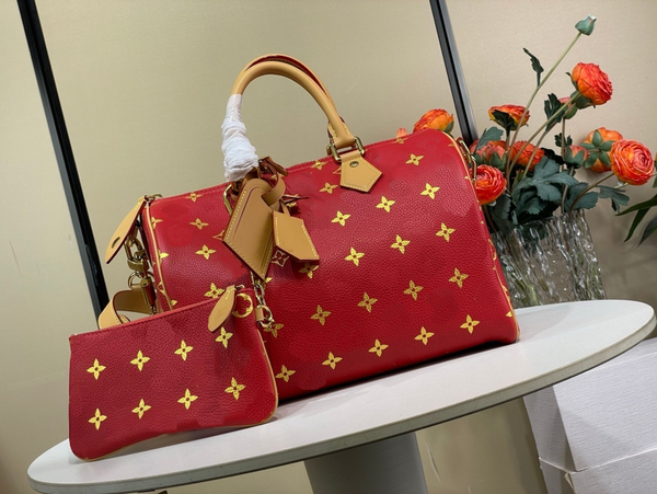 Designer handbags, luxury bags, designer bags, classic retro — compare prices at CompareOffers