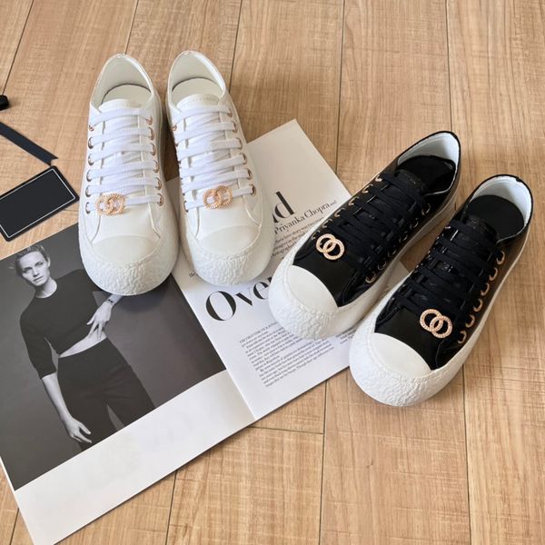 Minimalist White Leather Casual Shoes