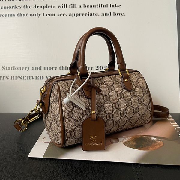 Designer bag, crossbody bag, high-quality underarm tote, vintage print shoulder bag, luxury women's bag, chain wallet, classic square bag, premium Boston bag