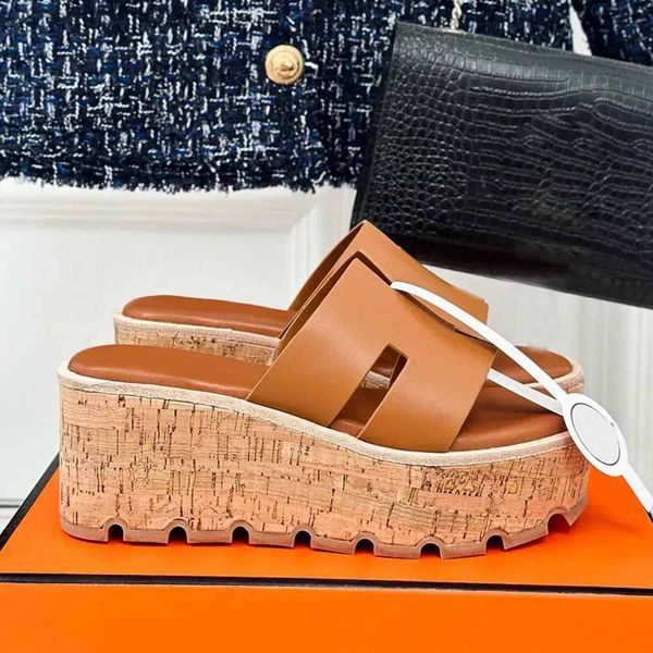 Summer wedge Sandals Mules Slippers Slides platform pump heels Women's luxury designer Casual Sand Party shoes factory